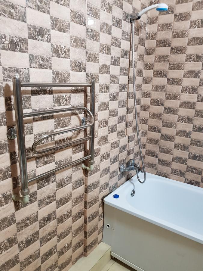 Mini Hotel Leila Almaty Bagian luar foto